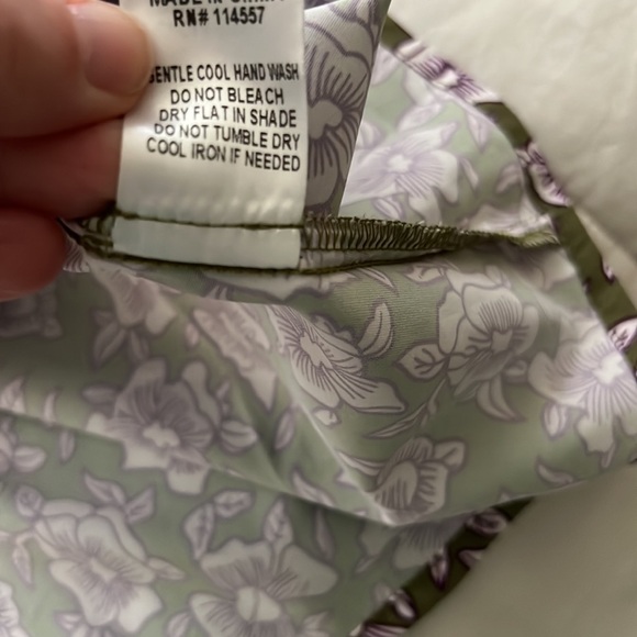 THML smocked Floral Blouse puff sleeve XS - Picture 12 of 16